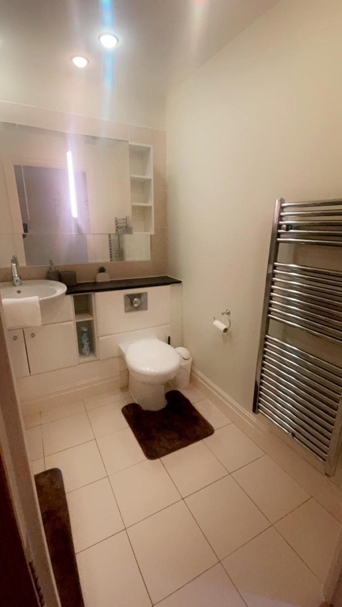 Appartamento Away From - Flat In Paddington Londra