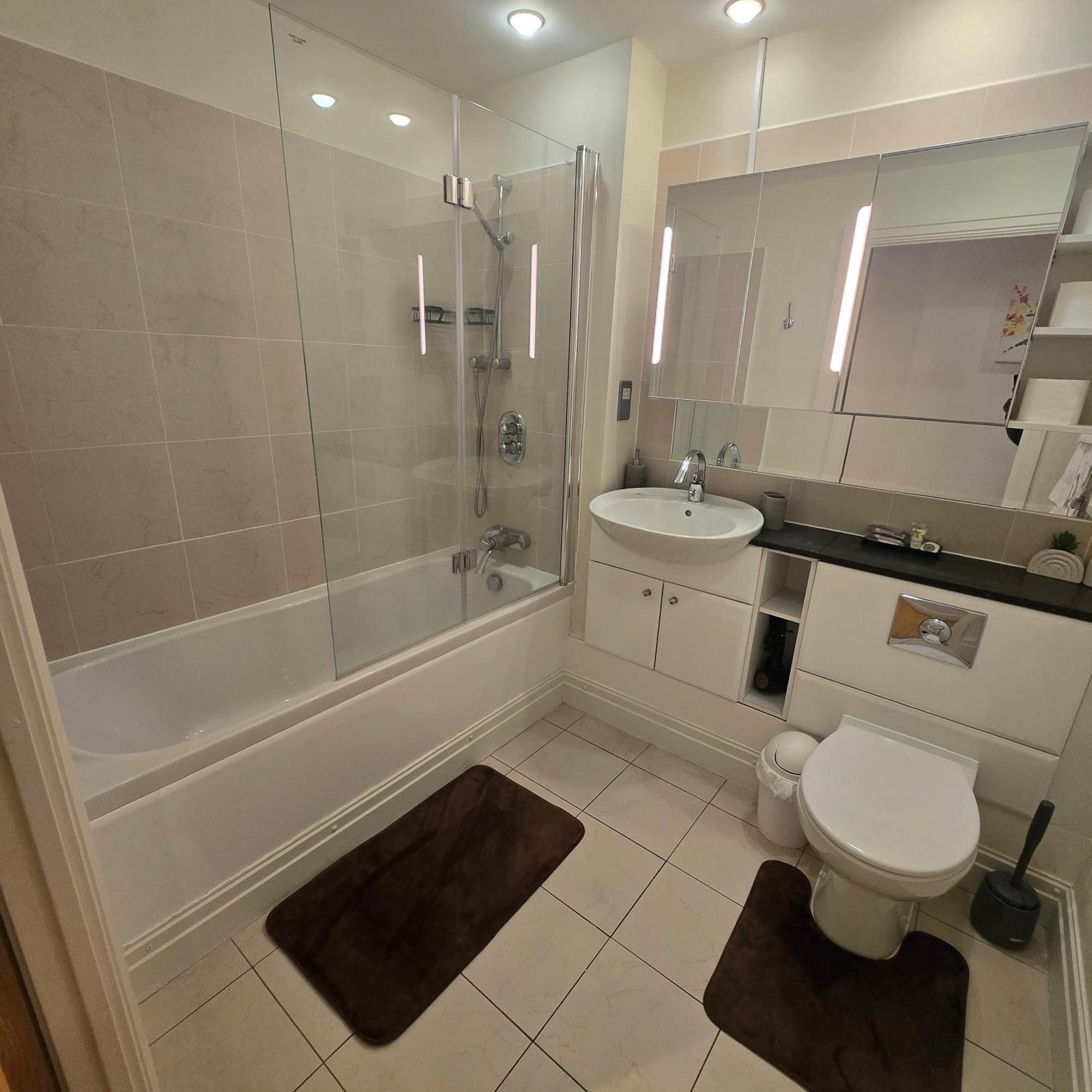 Away From - Flat In Paddington Appartamento Londra